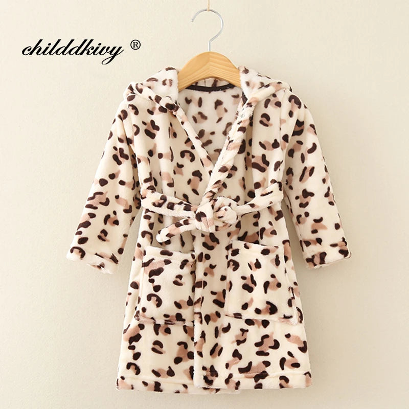 Kids Cartoon Flannel Bathrobe | Soft Unisex Children’s Robe for Boys & Girls, Cozy All-Season Sleepwear (Ages 2–8)