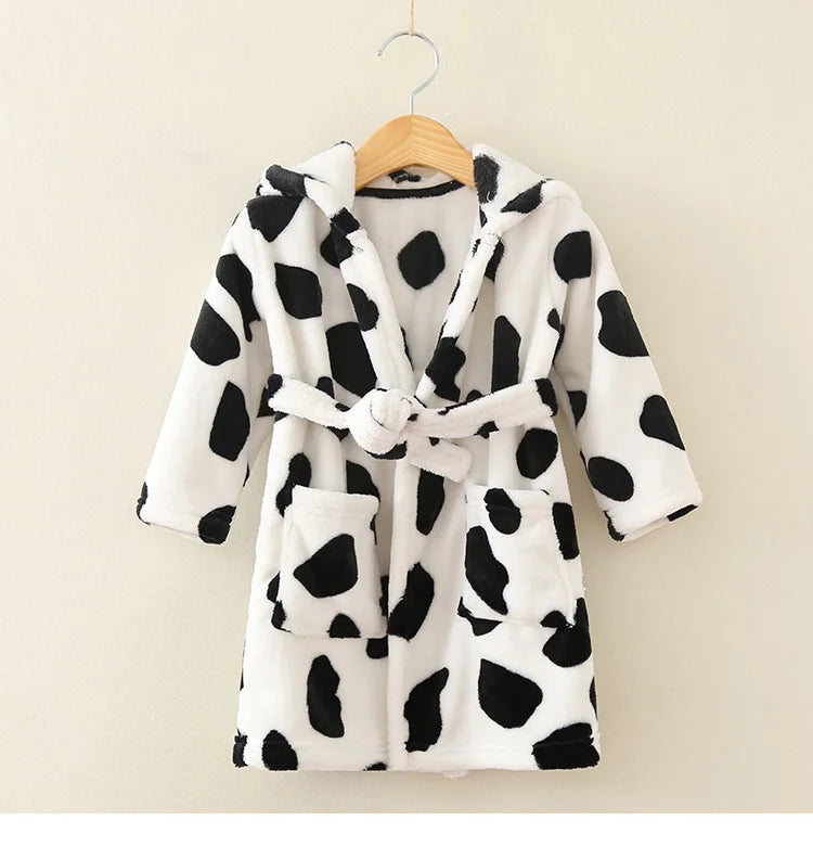 Kids Cartoon Flannel Bathrobe | Soft Unisex Children’s Robe for Boys & Girls, Cozy All-Season Sleepwear (Ages 2–8)