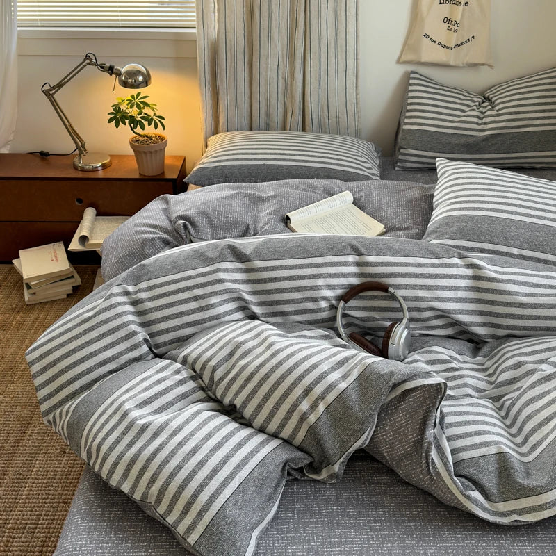 100% Cotton Plaid Style Duvet Cover Set with 2 Pillowcases - Soft & Breathable Bedding Set, Hypoallergenic, Easy Care