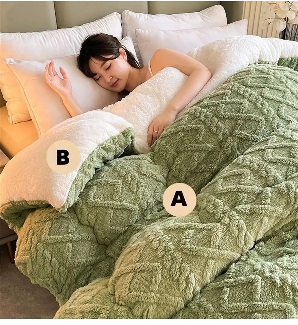 Thick Winter Warm Blanket for Beds – Artificial Lamb Cashmere Weighted Comforter & Heavy Duvet Quilt