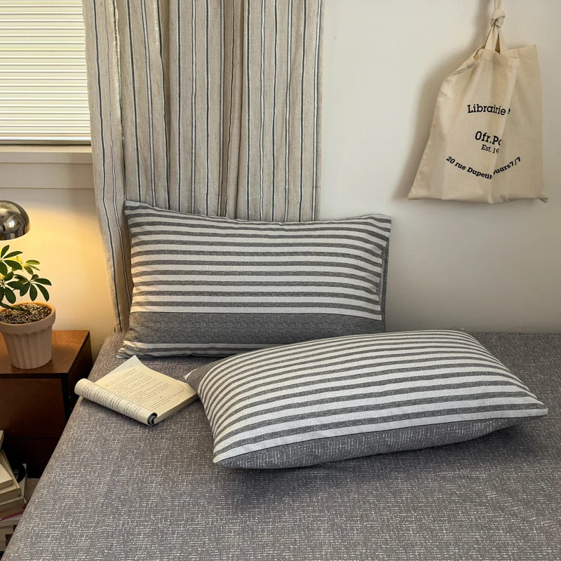 100% Cotton Plaid Style Duvet Cover Set with 2 Pillowcases - Soft & Breathable Bedding Set, Hypoallergenic, Easy Care