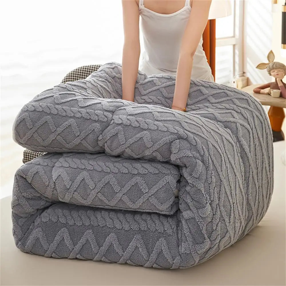 Thick Winter Warm Blanket for Beds – Artificial Lamb Cashmere Weighted Comforter & Heavy Duvet Quilt