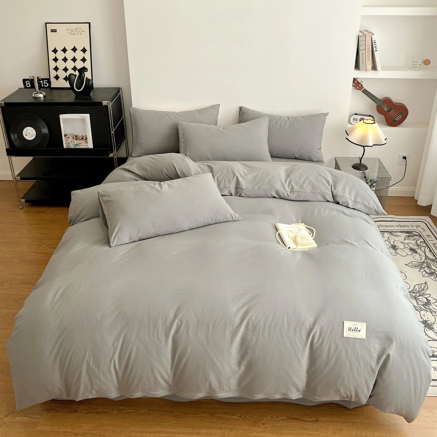 400TC Polyester 4-Piece Bedding Set – Duvet Cover, Sheet & Pillowcases