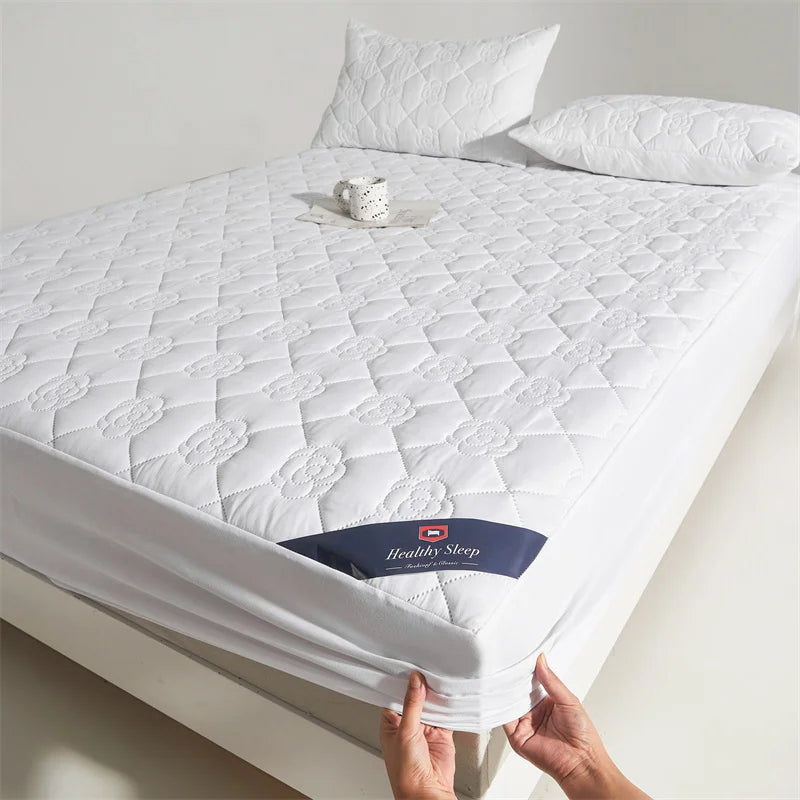 Waterproof Mattress Protector – Soft, Breathable & Deep Pocket Fitted Cover for Single or Double Bed (1pc, No Pillowcases)