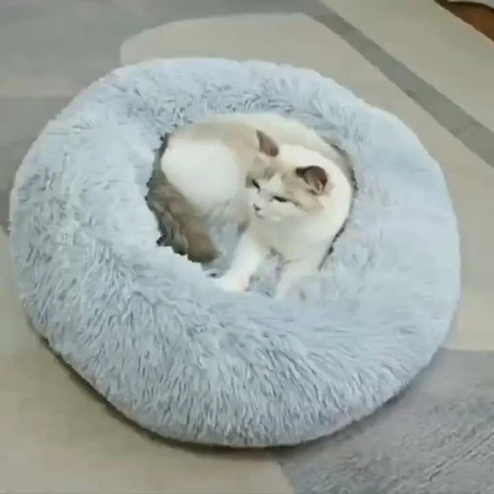 Warm Plush Round Pet Bed for Cats and Dogs, Striped Soft Nest for Deep Sleep, Indoor Use – Gray