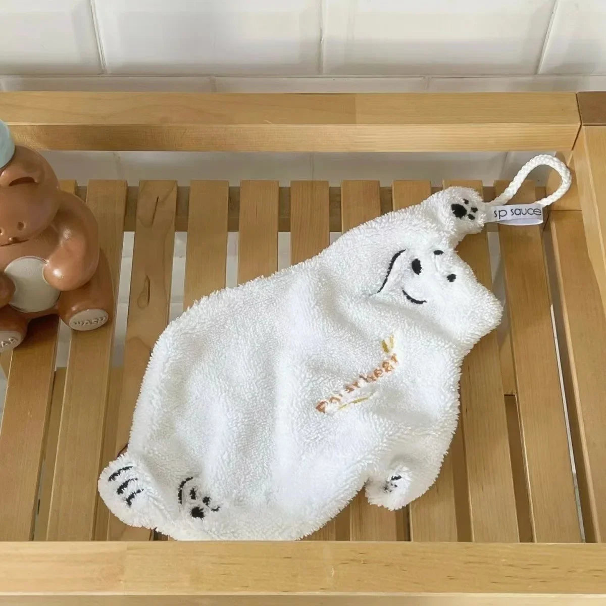 Polar Bear Hanging Hand Towel – Super Absorbent Thick Coral Fleece Cartoon Kitchen Wiping Towel