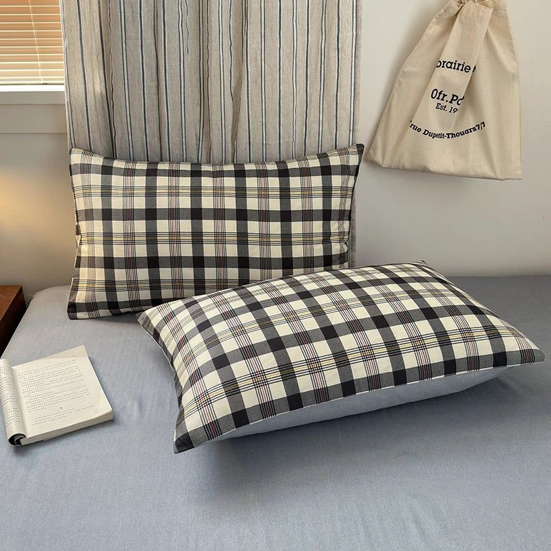 100% Cotton Plaid Style Duvet Cover Set with 2 Pillowcases - Soft & Breathable Bedding Set, Hypoallergenic, Easy Care